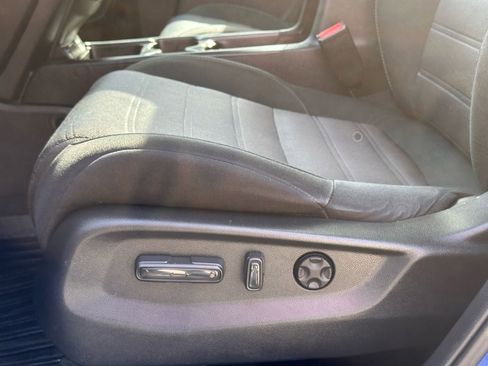 Used 2020 Honda CR-V EX image 25