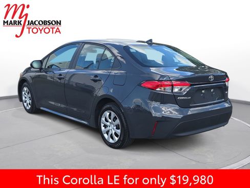 Used 2024 Toyota Corolla LE image 13