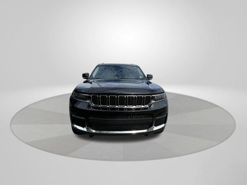 Used 2021 Jeep Grand Cherokee L Limited image 2