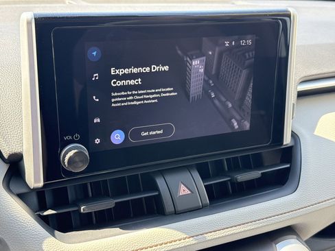 Used 2025 Toyota RAV4 XLE image 24