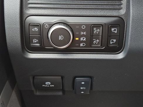 New 2026 Ford F350 Lariat w/ FX4 Off-Road Package AWD/4WD image 19