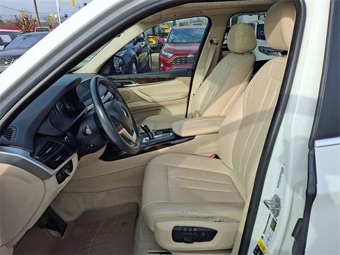 Used 2015 BMW X5 xDrive35i image 10