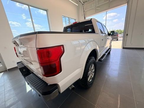 Used 2019 Ford F150 Lariat w/ Equipment Group 502A Luxury RWD image 9