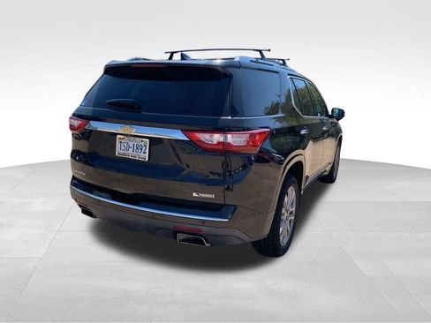 Used 2018 Chevrolet Traverse Premier w/ Driver Confidence II Package FWD image 16