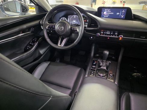 Used 2024 MAZDA MAZDA3 s FWD image 19