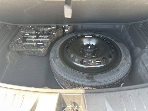Used 2025 Chevrolet TrailBlazer LT AWD/4WD image 56