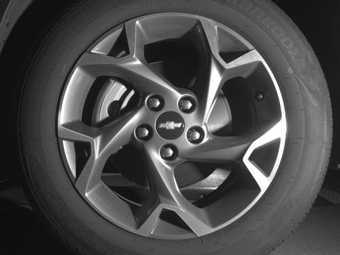 Used 2025 Chevrolet Trax LT w/ LT Convenience Package FWD image 12