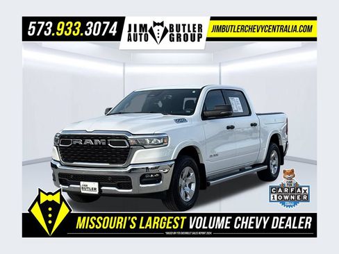 Used 2025 RAM 1500 Big Horn AWD/4WD image 1