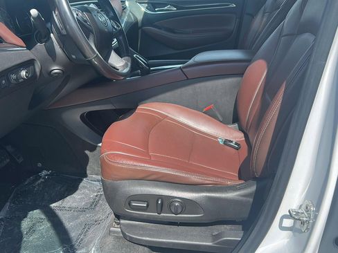 Used 2018 Buick Enclave Avenir w/ Trailering Package AWD/4WD image 18