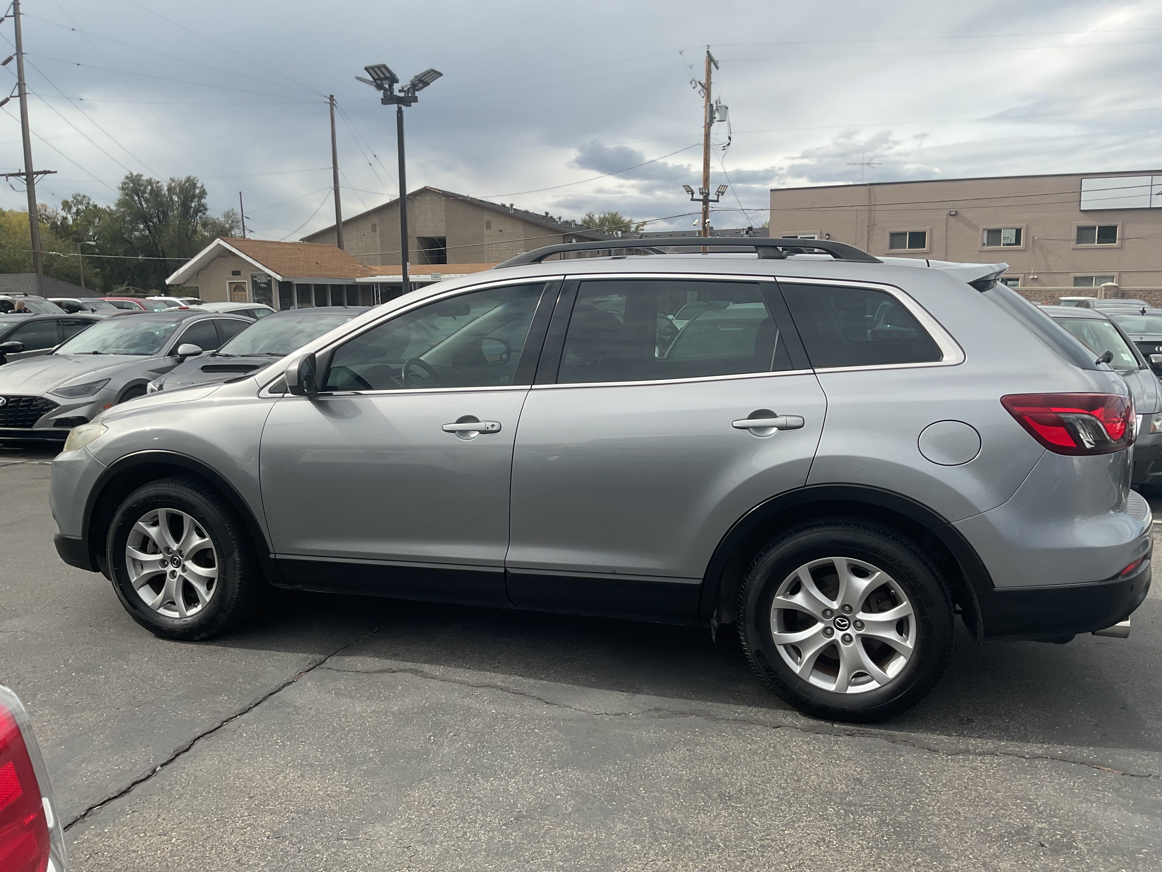 Used 2014 MAZDA CX-9 Touring w/ Touring Technology Package AWD/4WD image 5