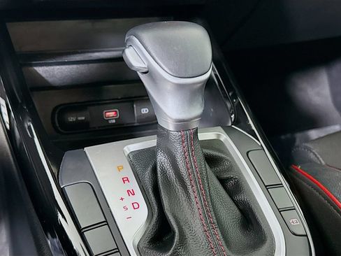 Certified 2023 Kia Forte GT FWD image 11