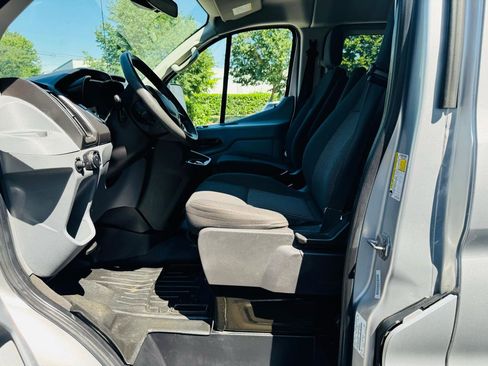 Used 2018 Ford Transit 350 XLT RWD image 15