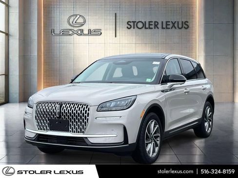 Used 2024 Lincoln Corsair AWD w/ Equipment Group 101A image 3