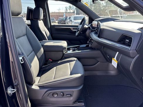 New 2026 Chevrolet Tahoe Premier image 30