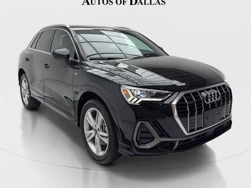 Used 2023 Audi Q3 2.0T Premium w/ Convenience Package AWD/4WD image 2