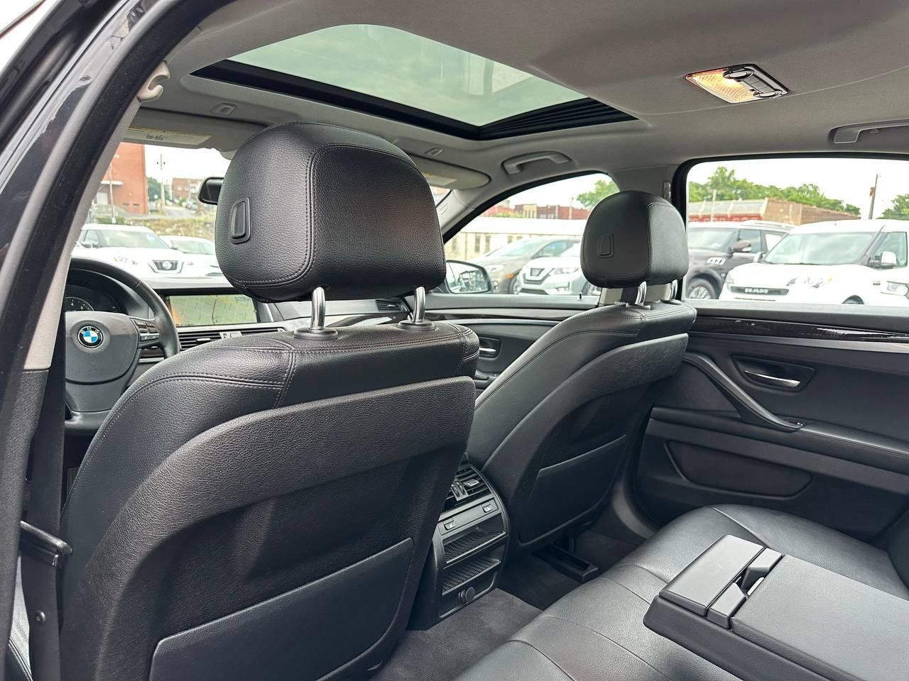 Used 2014 BMW 528i xDrive Sedan AWD/4WD image 22