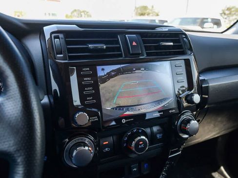 Used 2024 Toyota 4Runner TRD Off-Road Premium w/ Moonroof Package AWD/4WD image 32