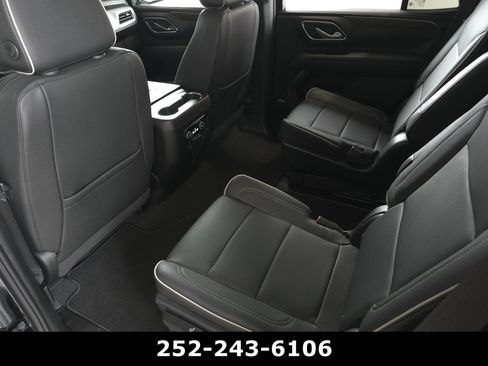 Used 2023 Chevrolet Tahoe Premier AWD/4WD image 30