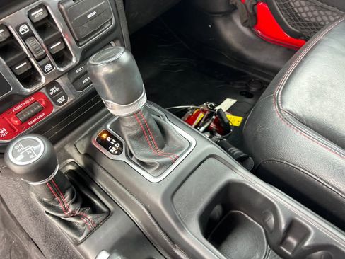 Used 2020 Jeep Gladiator Rubicon image 28