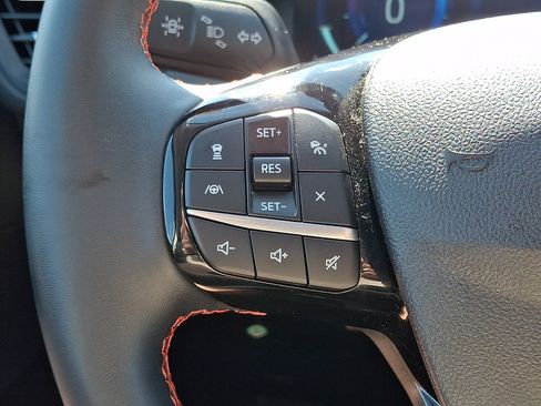 Used 2022 Ford Escape SEL w/ SEL Stealth AWD Package image 24