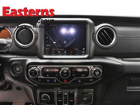Used 2023 Jeep Wrangler Unlimited Sahara AWD/4WD image 12