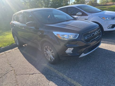 Used 2019 Ford Escape SE AWD/4WD image 17
