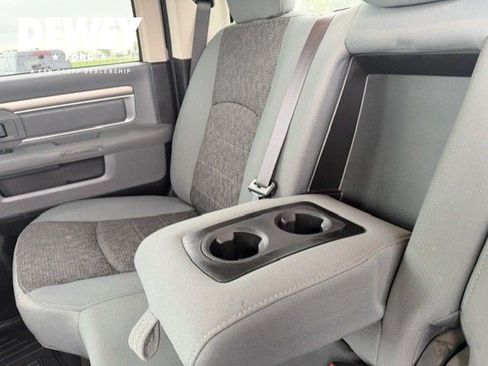 Used 2015 RAM 1500 Big Horn AWD/4WD image 29