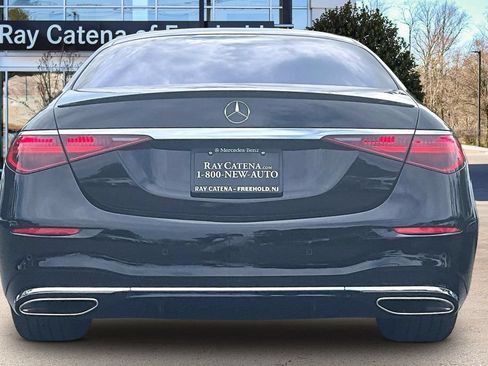 Certified 2022 Mercedes-Benz S 500 4MATIC image 4