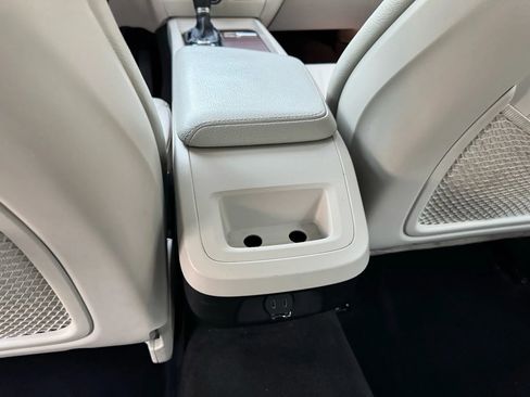 Used 2021 Volvo S60 T5 Momentum image 30