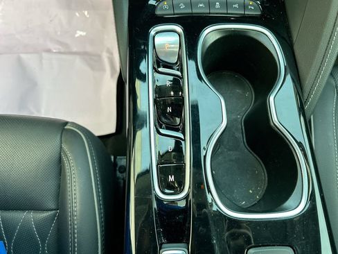 Used 2023 Buick Envision Avenir AWD/4WD image 20