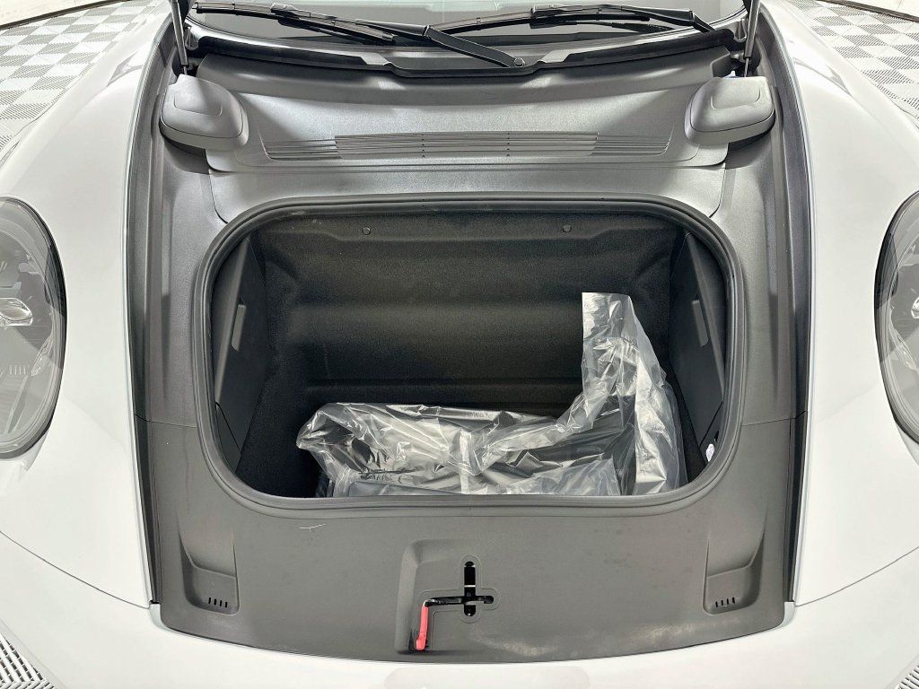 New 2026 Porsche 911 Carrera RWD image 30