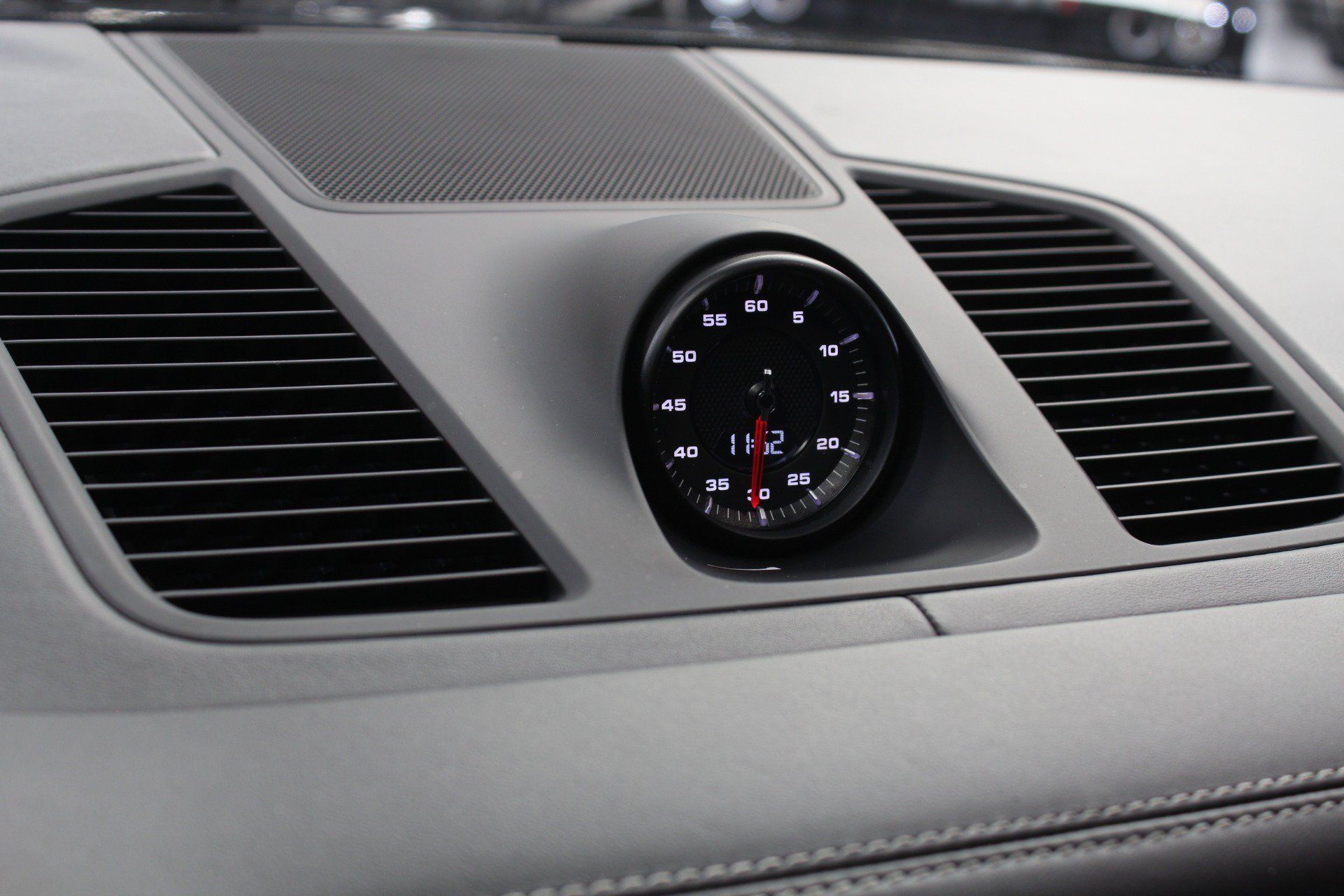 Used 2022 Porsche Cayenne Turbo AWD/4WD image 68