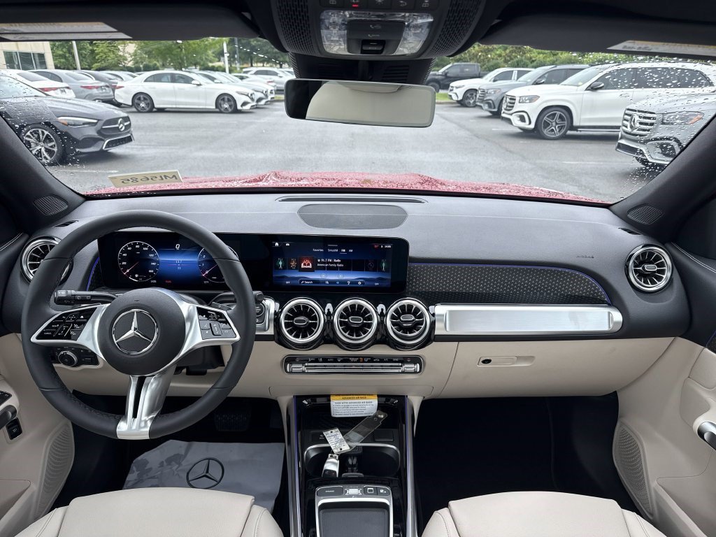 Certified 2025 Mercedes-Benz GLB 250 image 22