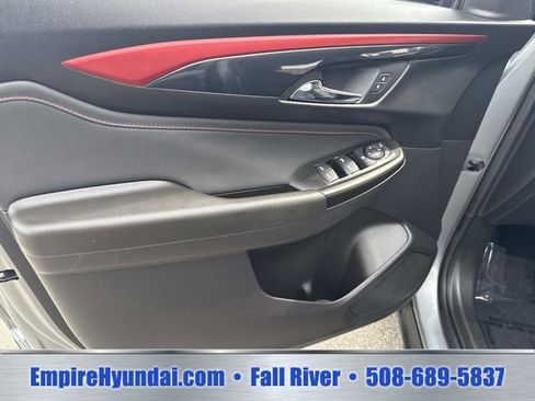 Used 2024 Chevrolet TrailBlazer RS FWD image 17