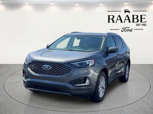 Used 2024 Ford Edge SEL w/ Convenience Package AWD/4WD image 12