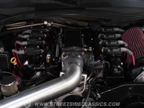 Used 2010 Chevrolet Camaro SS w/ RS Package RWD image 32