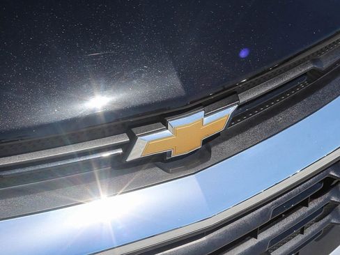 Used 2023 Chevrolet TrailBlazer LT FWD image 12