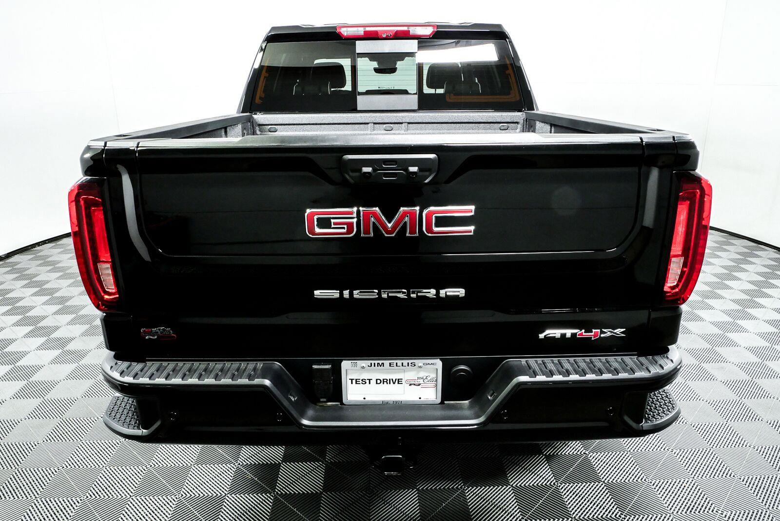 Used 2026 GMC Sierra 1500 AT4X AWD/4WD image 29