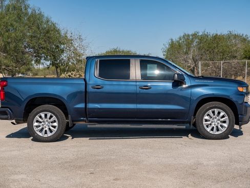 Used 2022 Chevrolet Silverado 1500 Custom image 8