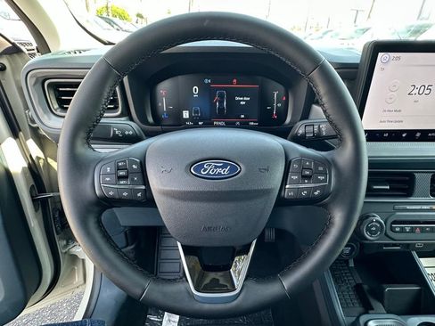 New 2025 Ford Maverick Lariat w/ Black Appearance Package AWD/4WD image 17