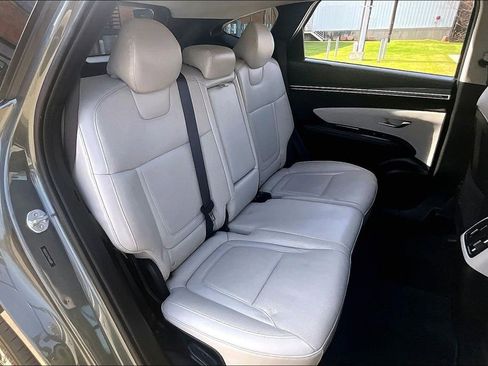 Used 2023 Hyundai Tucson Limited image 35