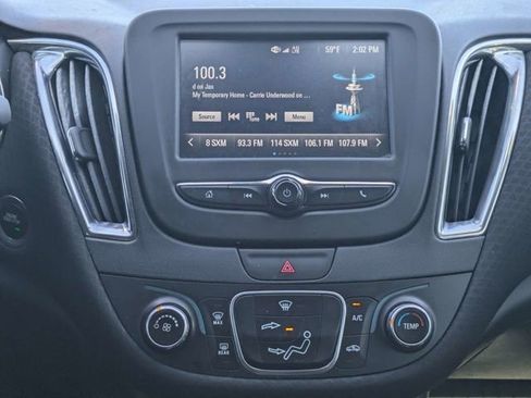 Used 2018 Chevrolet Malibu LT w/ LPO, Convenience Package 2 image 16