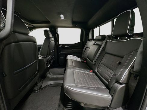 Used 2024 GMC Sierra 1500 AT4X image 26