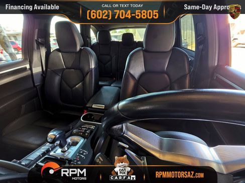 Used 2016 Porsche Cayenne S AWD/4WD image 7