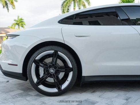 Used 2024 Porsche Taycan RWD image 10