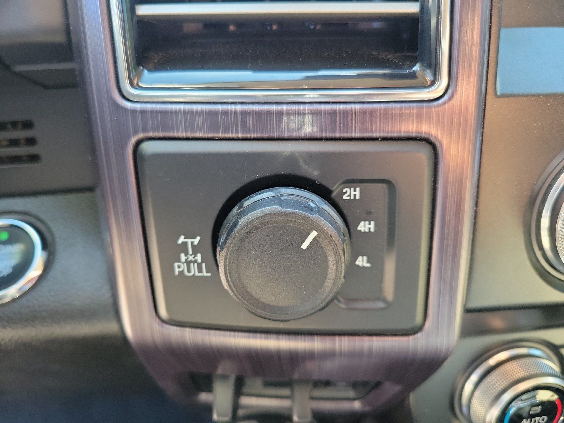 Used 2021 Ford F250 Limited AWD/4WD image 40