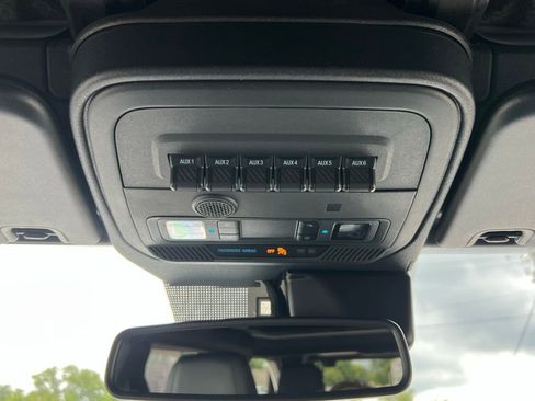 Used 2024 Ford Bronco Big Bend image 25