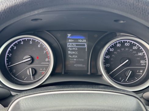 Used 2023 Toyota Camry LE image 32