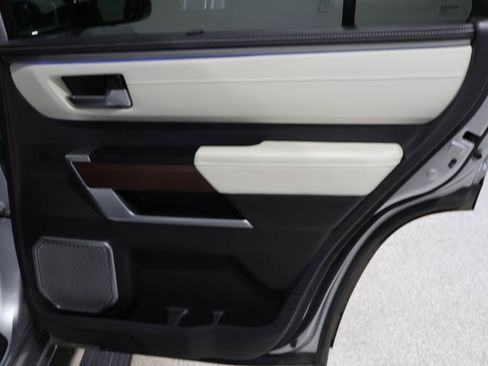 Used 2024 Toyota Sequoia Capstone AWD/4WD image 21