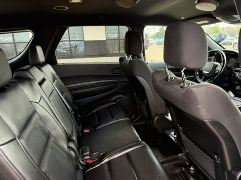 Used 2023 Dodge Durango AWD image 21